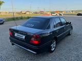 Mercedes-Benz C 220 1995 годаүшін2 150 000 тг. в Усть-Каменогорск – фото 4