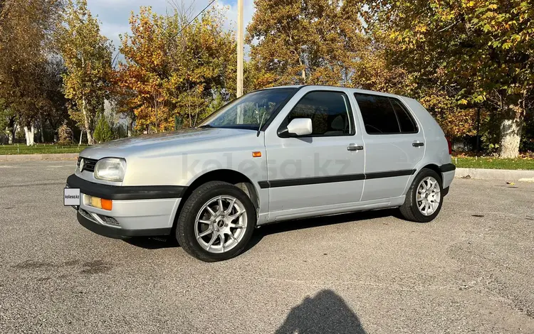 Volkswagen Golf 1993 годаүшін2 200 000 тг. в Шымкент