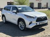 Toyota Highlander 2025 года за 30 500 000 тг. в Уральск – фото 2