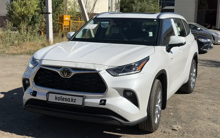 Toyota Highlander 2025 года за 31 000 000 тг. в Уральск