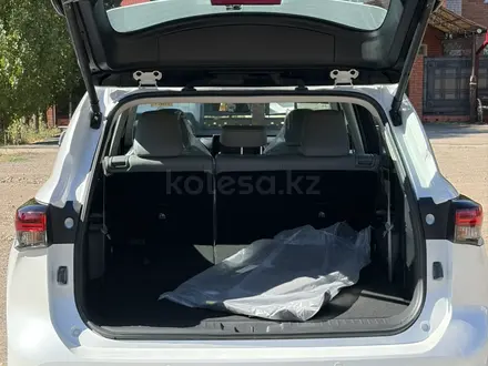Toyota Highlander 2025 года за 31 000 000 тг. в Уральск – фото 8