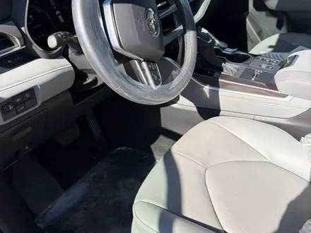 Toyota Highlander 2025 года за 31 000 000 тг. в Уральск – фото 16