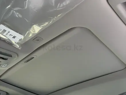 Toyota Highlander 2025 года за 31 000 000 тг. в Уральск – фото 22