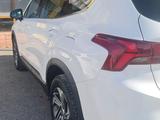 Hyundai Santa Fe 2023 годаfor18 100 000 тг. в Шымкент – фото 3