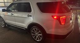 Ford Explorer 2015 года за 10 700 000 тг. в Алматы – фото 4