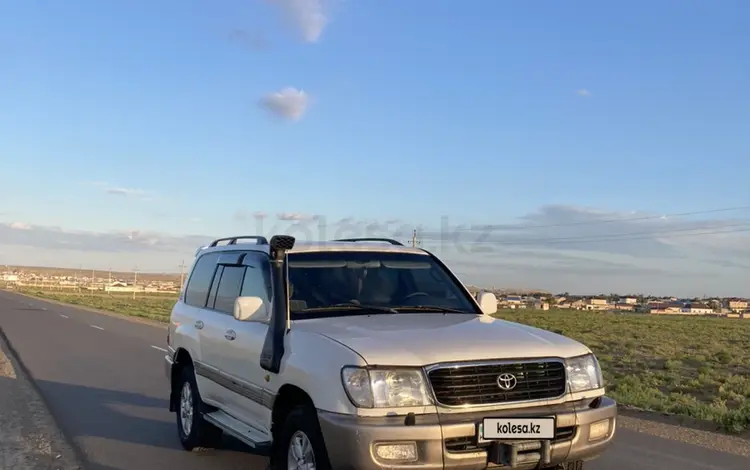 Toyota Land Cruiser 2000 годаүшін7 500 000 тг. в Актау