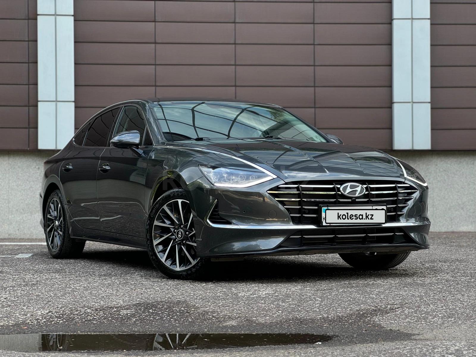 Hyundai Sonata 2022 г.