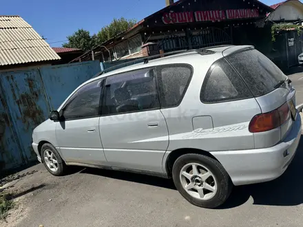 Toyota Ipsum 1997 года за 2 700 000 тг. в Алматы – фото 4