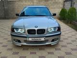 BMW 318 1999 годаүшін2 500 000 тг. в Алматы – фото 4