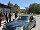 Mercedes-Benz E 280 1995 годаfor3 600 000 тг. в Астана