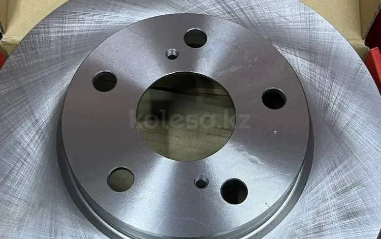 Тормозной диск на Mitsubishi Outlander за 30 000 тг. в Алматы