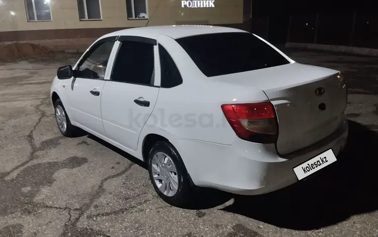 ВАЗ (Lada) Granta 2190 2013 годаүшін2 300 000 тг. в Караганда