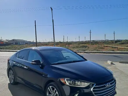 Hyundai Elantra 2018 года за 5 850 000 тг. в Кульсары