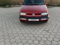 Volkswagen Golf 1995 годаүшін1 600 000 тг. в Караганда