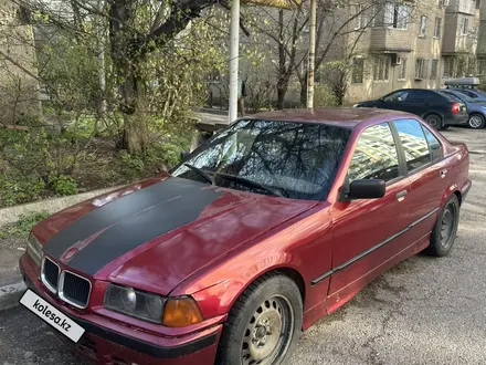 BMW 320 1992 года за 3 500 000 тг. в Алматы – фото 4