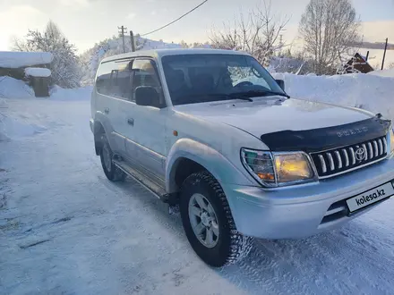 Toyota Land Cruiser Prado 2001 года за 6 900 000 тг. в Усть-Каменогорск – фото 2