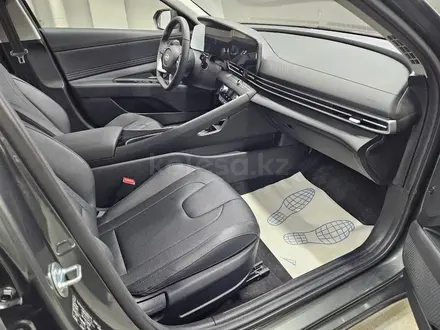 Hyundai Elantra Luxe 2024 года за 9 700 000 тг. в Алматы – фото 10