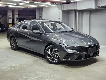 Hyundai Elantra Luxe 2024 года за 9 700 000 тг. в Алматы – фото 3