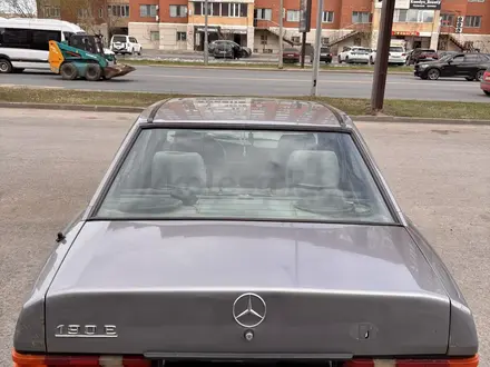 Mercedes-Benz 190 1991 года за 1 400 000 тг. в Астана – фото 6