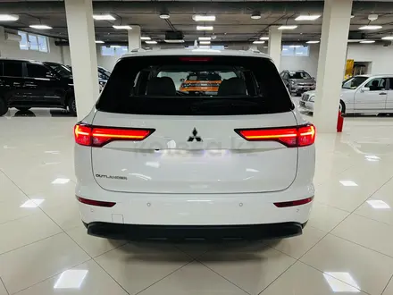 Mitsubishi Outlander 2022 годаүшін17 500 000 тг. в Актау – фото 5