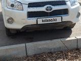 Toyota RAV4 2012 года за 8 000 000 тг. в Кокшетау