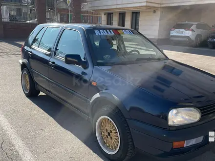 Volkswagen Golf 1993 года за 1 350 000 тг. в Алматы – фото 9