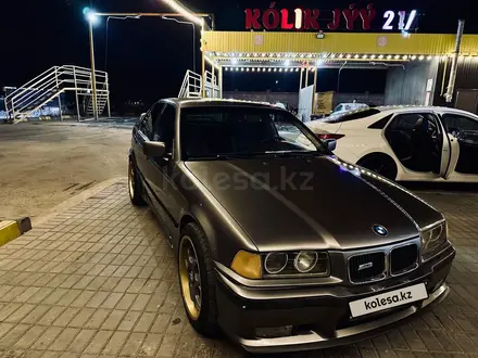 BMW 320 1994 года за 3 000 000 тг. в Алматы – фото 6