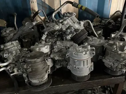 КОМПРЕССОР КОНДИЦИОНЕРА NISSAN НИССАН КОНДЕР ЯПОНИЯ ПРИВОЗНОЙ за 18 000 тг. в Алматы – фото 2