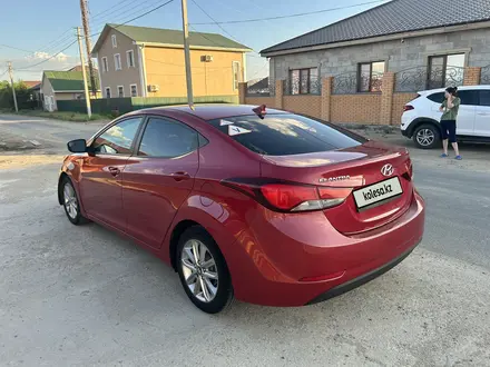 Hyundai Elantra 2014 года за 5 200 000 тг. в Атырау – фото 2