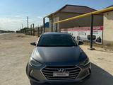 Hyundai Elantra 2018 годаүшін5 600 000 тг. в Актау