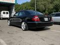 Mercedes-Benz E 320 2003 годаүшін5 600 000 тг. в Алматы – фото 20