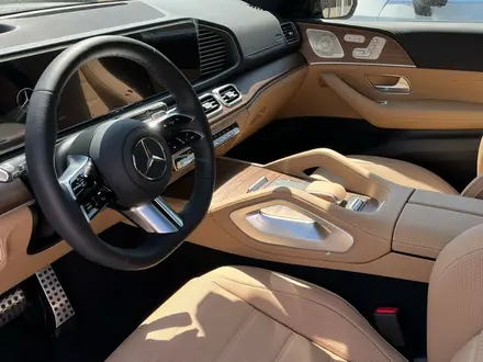 Mercedes-Benz GLS 450 4MATIC 2025 года за 77 913 000 тг. в Алматы – фото 15