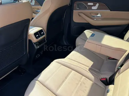 Mercedes-Benz GLS 450 4MATIC 2025 года за 77 913 000 тг. в Алматы – фото 16