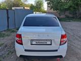 ВАЗ (Lada) Granta 2190 2022 годаүшін3 900 000 тг. в Уральск – фото 3