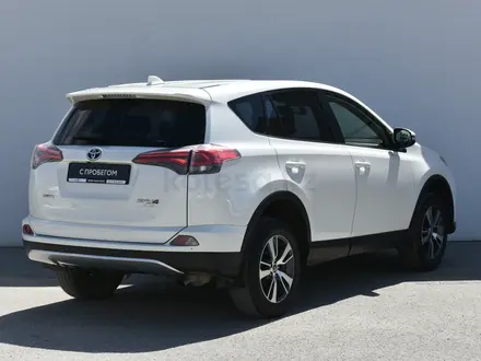 Toyota RAV4 2016 года за 8 700 000 тг. в Атырау – фото 8