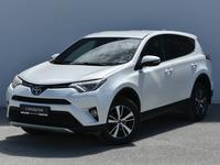 Toyota RAV4 2016 годаүшін9 000 000 тг. в Атырау