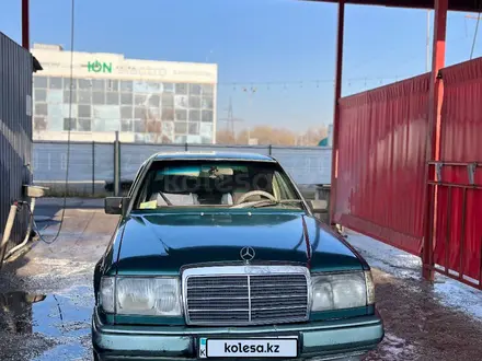 Mercedes-Benz E 230 1989 года за 1 200 000 тг. в Алматы – фото 7