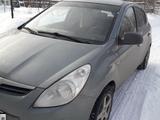 Hyundai i20 2010 года за 3 350 000 тг. в Петропавловск – фото 2