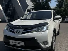 Toyota RAV4, 2014