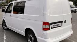 Volkswagen Transporter 2014 года за 11 000 000 тг. в Алматы – фото 4