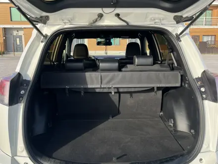 Toyota RAV4 2016 года за 10 650 000 тг. в Актау – фото 18