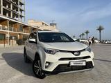 Toyota RAV4 2016 годаүшін10 650 000 тг. в Актау