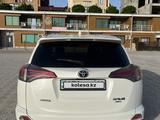 Toyota RAV4 2016 годаүшін10 650 000 тг. в Актау – фото 5