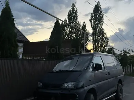 Mitsubishi Delica 1994 года за 4 000 000 тг. в Алматы