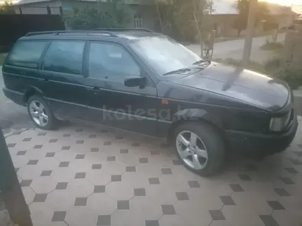 Volkswagen Passat 1991 года за 700 000 тг. в Шымкент