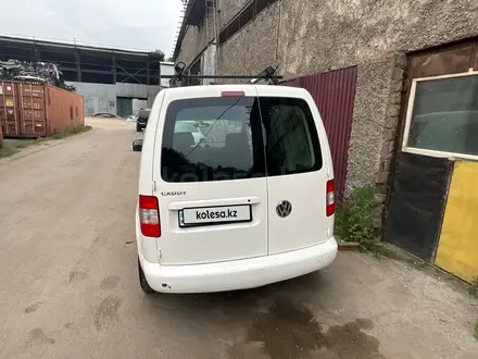 Volkswagen Caddy 2011 года за 4 500 000 тг. в Алматы – фото 9