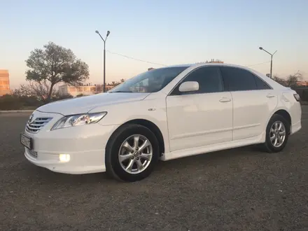 Без водителя Toyota Camry 2007 г. В. в Актау