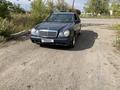 Mercedes-Benz E 230 1997 года за 2 900 000 тг. в Караганда – фото 2