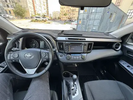 Toyota RAV4 2018 года за 9 500 000 тг. в Актау – фото 10