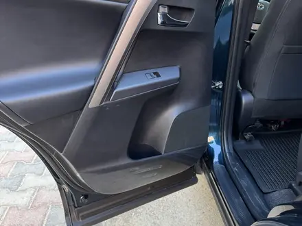 Toyota RAV4 2018 года за 9 500 000 тг. в Актау – фото 12